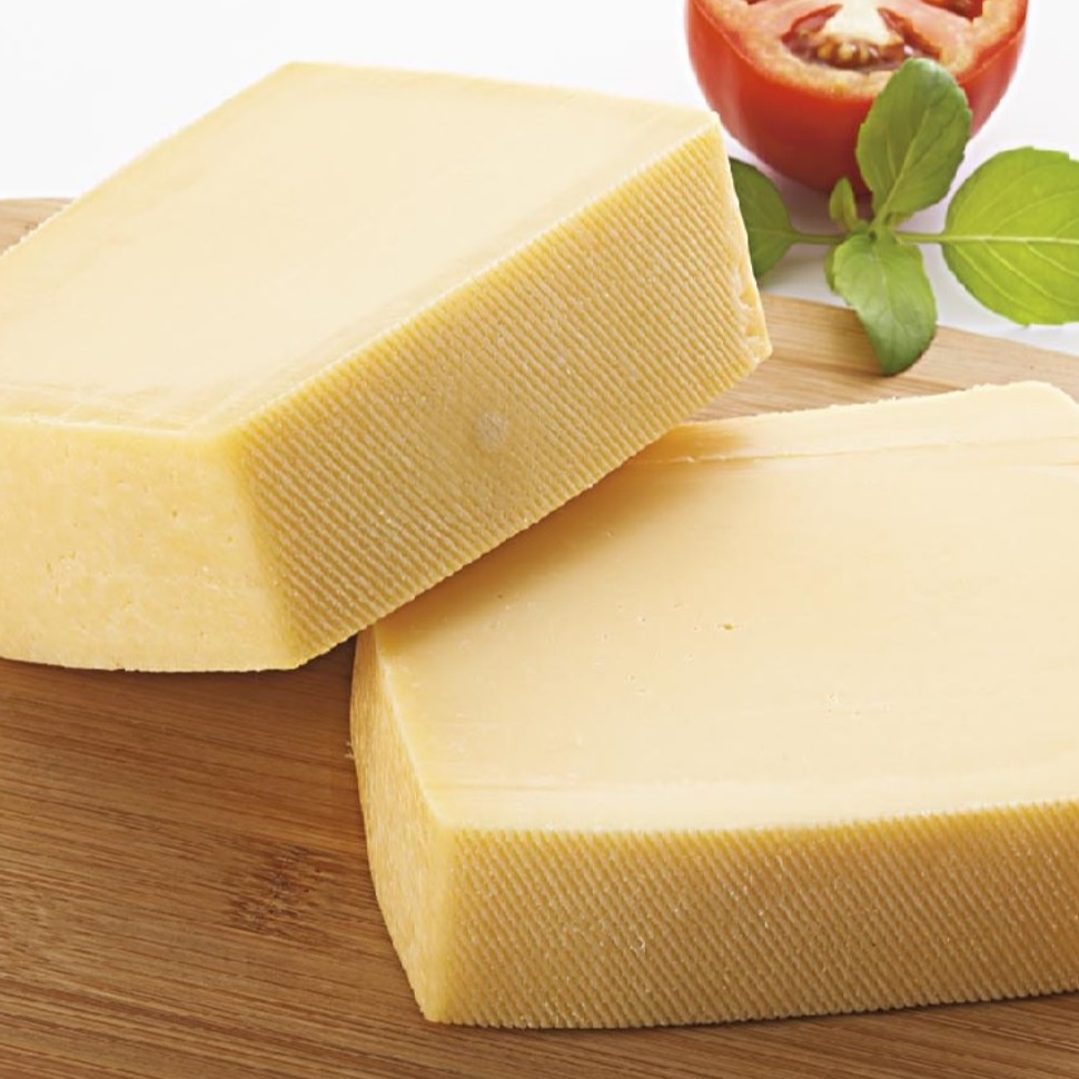 Porção de 100g fatiada.