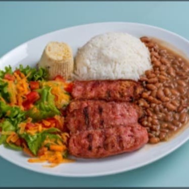 Novidade do mês marmita de Linguiça De Churrasco acompanhada por arroz , feijão bem temperado, farofa, salada e Guaraná natural mega gelado