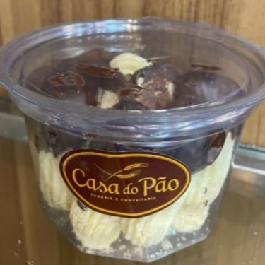 Pequena no tamanho, gigante no sabor! Nossa Bisc Unha de Gato é aquela delícia crocante e amanteigada que derrete na boca, perfeita para acompanhar um café ou chá. Com um toque delicado e sabor irresistível, cada mordida é puro aconchego.