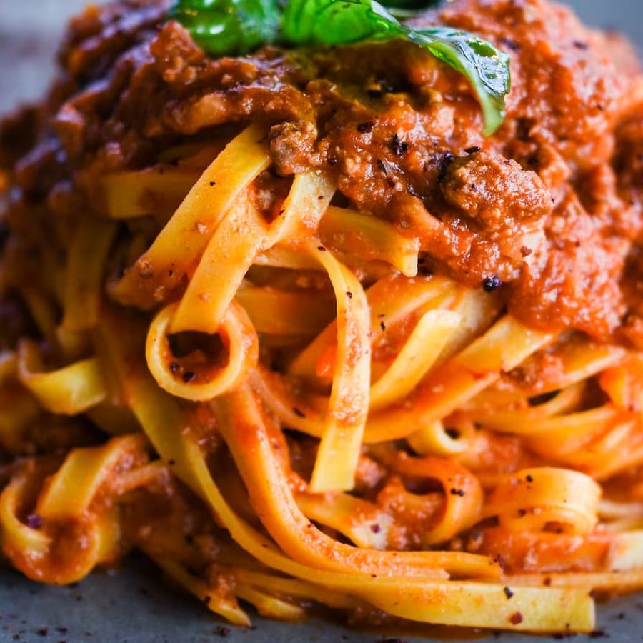 Massa a sua escolha acompanhada do nosso molho Bolonhesa.