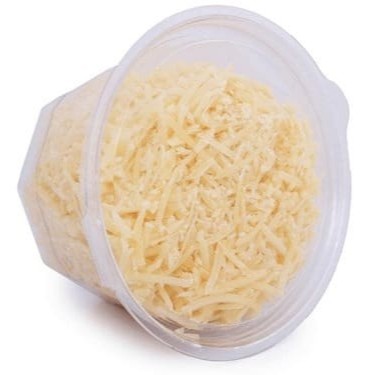 Queijo parmesão fresco ralado