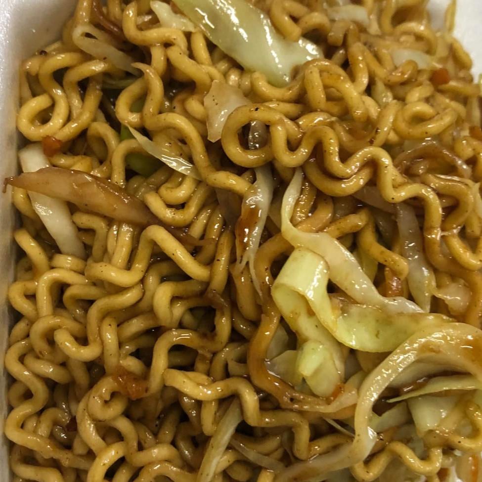 Repolho, cenoura e molho especial