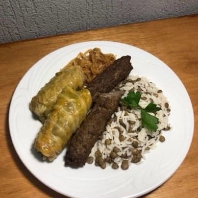 (acompanha cebola frita)