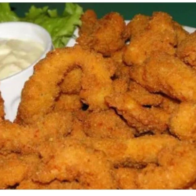 Arroz e fritas, Molho rosé, molho a campanha e farofa.