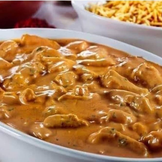 Acompanha Arroz Branco E Fritas