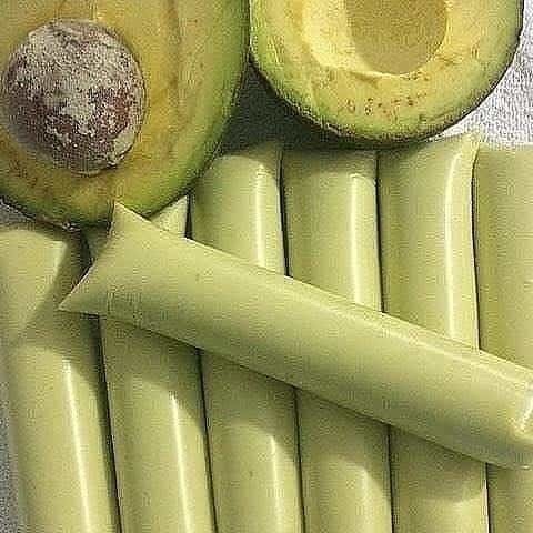 Sacolé artesanal --abacate-- 100 g