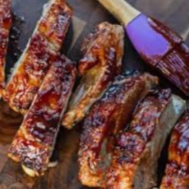 *Escolha a sua Opcões de costela.     *Temos opcao de 4 fatias ou de 8 fatias.   *Nao é possivel sofre alterao no pedido.