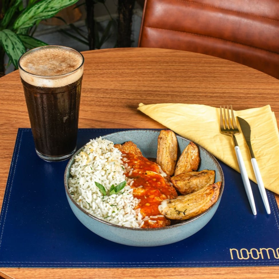 Escolha até 3 acompanhamentos entre: