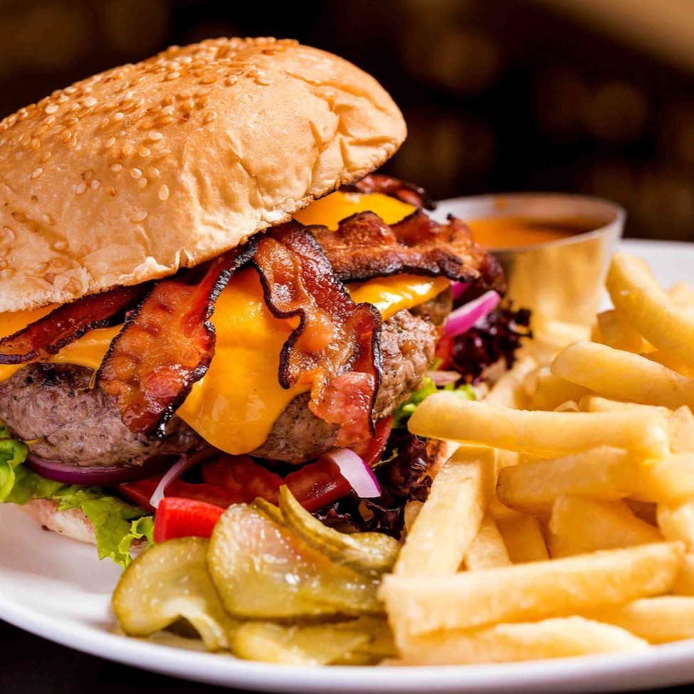 Batata e refrigerante lata