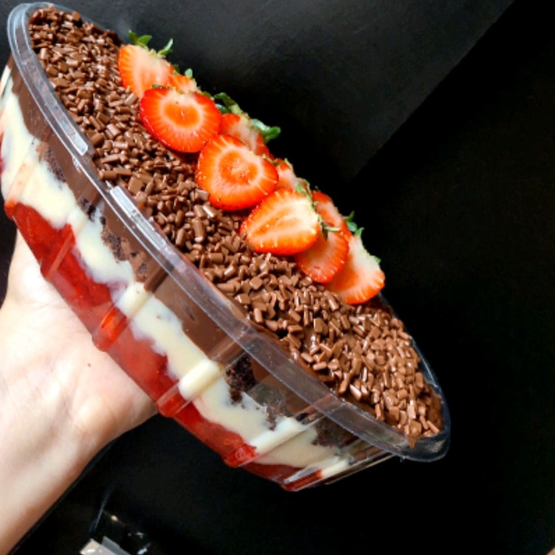 Geleia de morango Ninho brownie e brigadeiro