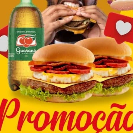 Pão, carne, ovo, queijo, presunto, linguiça, bacon, sala e batata palha.