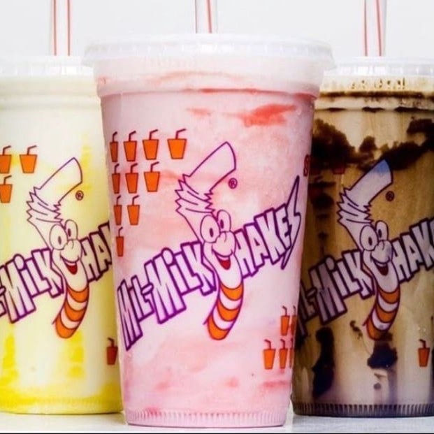 Delicioso milk-shake batido na hora em uma consistência perfeita, temos diversões sabores para você escolher o seu!!!