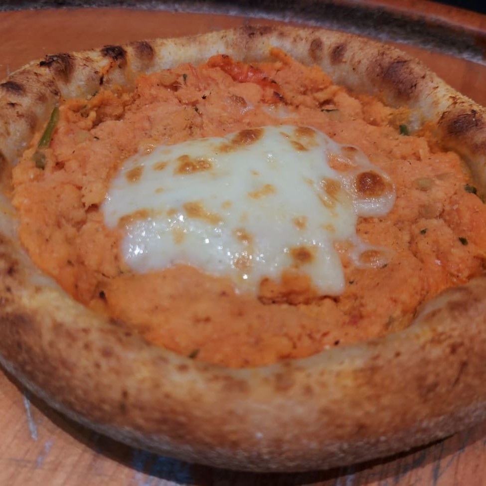 Frango temperado e mussarela