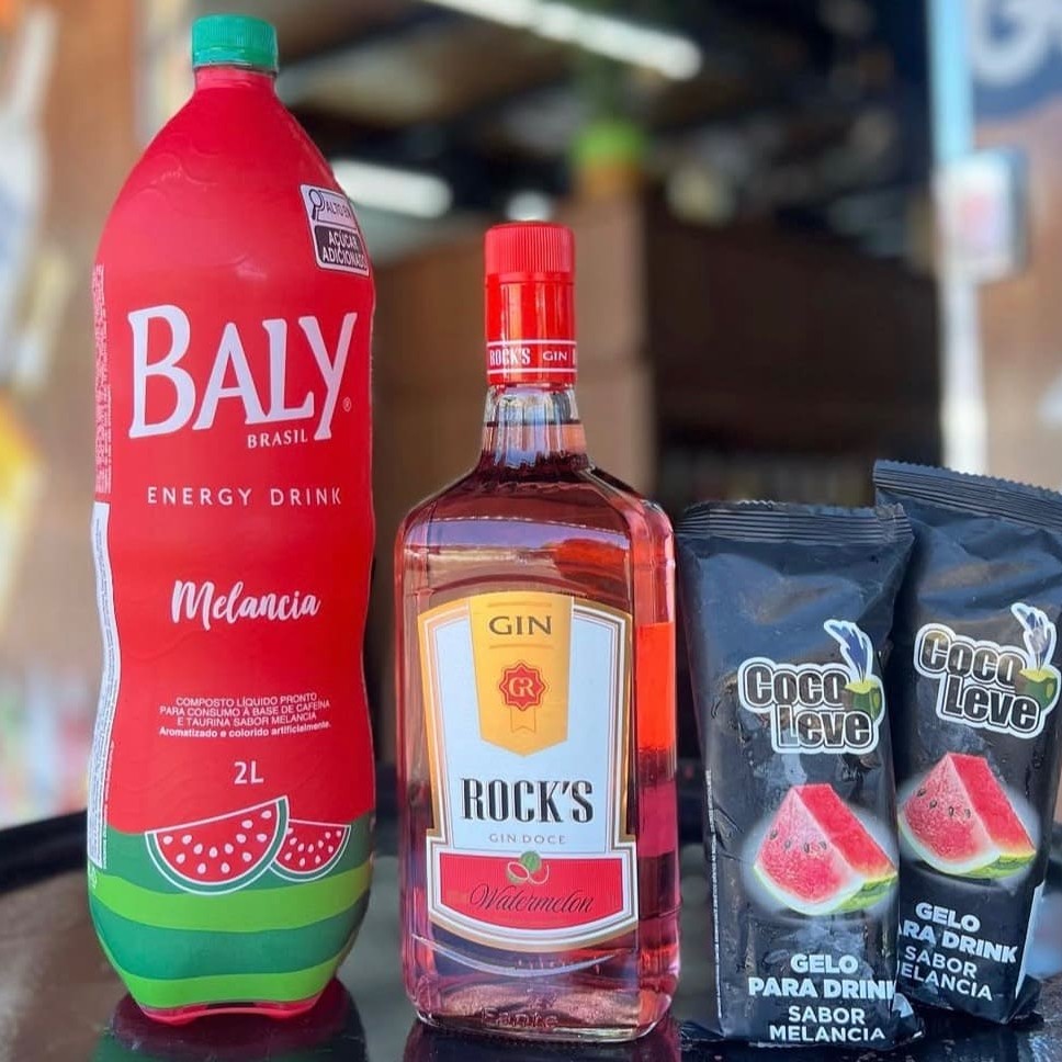 4 Gelos de melancia + 1 Energético 2l + 2 copão 700ml