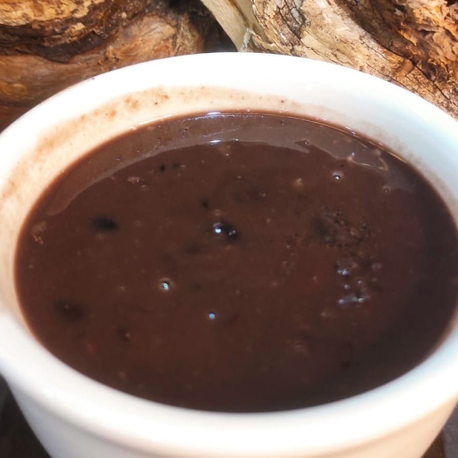 *Contém carne de porco