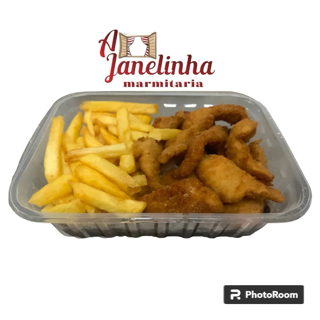 Tirinhas de frango empanado, douradas e crocantes, acompanhadas de arroz soltinho, feijão temperado e batata frita sequinha. Sabor e praticidade na medida certa da embalagem de 500 ml!