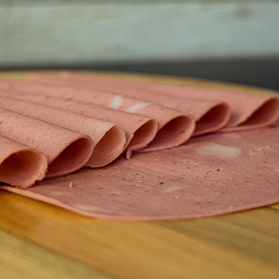 Deliciosa mortadela tradicional