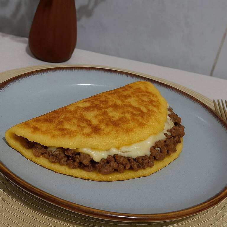 Crepioca de Carne, Muçarela e Orégano