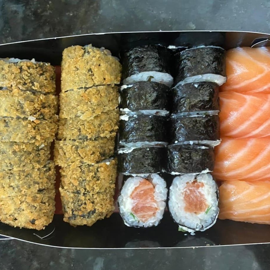 14 hot croc fila, 12 filamaki salmão, 4 nigiri salmão   Tags: promoção , promoções , ofertas , lanche , hamburguer, Sushi, super barato , pizza, cupom , desconto, Hot Filadelfia, Filadelfia, yakissoba