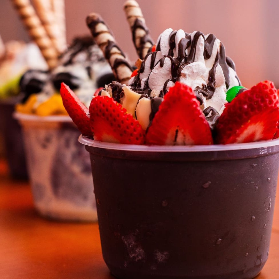 Açaí batido exclusivo do Marujo, peça do seu jeito.  Coloque em observação os detalhes do seu pedido, caso os potes forem diferentes algum detalhe, como cobertura ou exceção de algo.