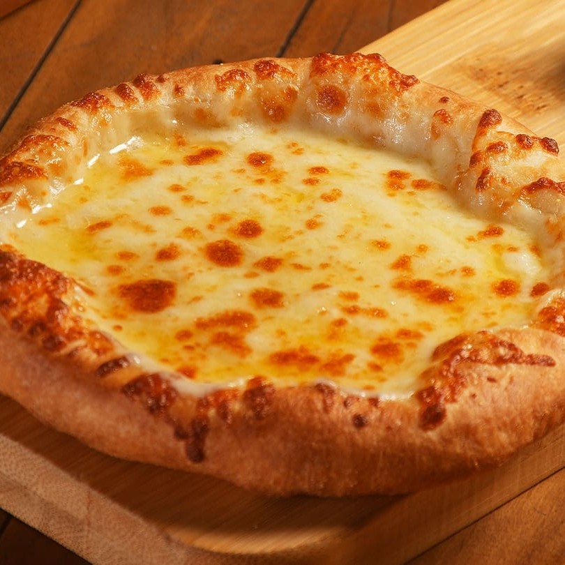 Esfirra de Muçarela