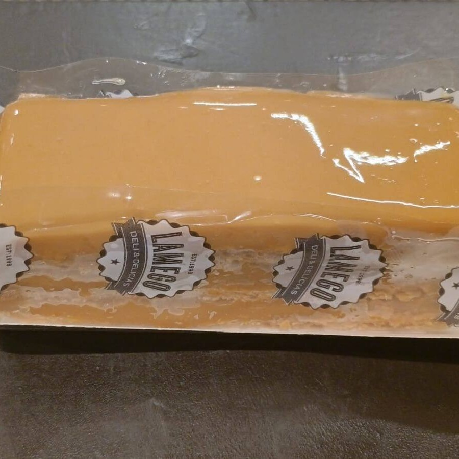 Mil Folhas Pedaço. Sabor: Doce de Leite