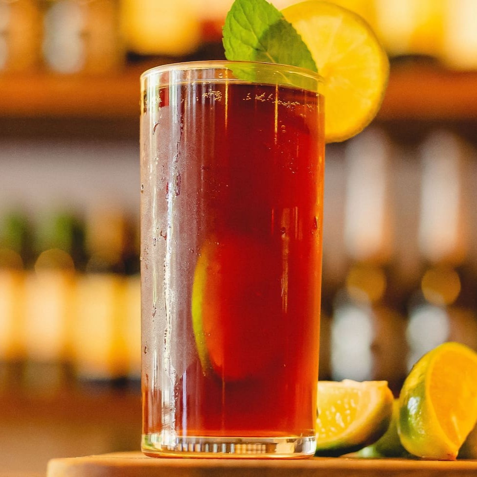 Mate da casa adoçado com calda de gengibre natural.