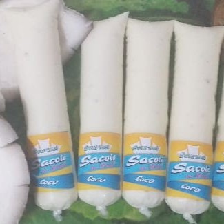 Deliciosa base gourmet cremosa com leite de coco e coco fresco.