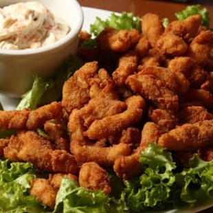 Porção com 400g de gorjão de peixe.