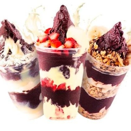 3 copos de 770ml, com caldas, condimentos e chantilly gratis