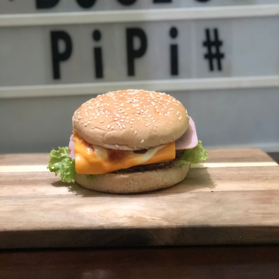 Carne 56g ovo queijo presunto ketchup  maionese  batata palha salada