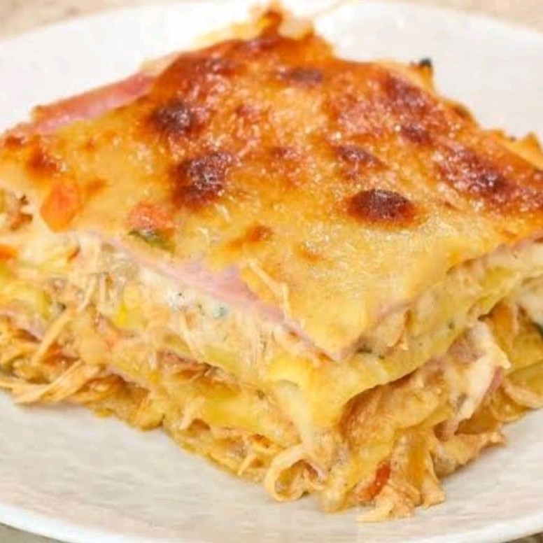 Lasanha Caseira sabores Frango ou Gentileza escolher o sabor.