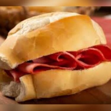 Delicioso Sanduiche De Pão Francês  C/ Mortadela Defumada Perdigão (Foto Ilustrativa)