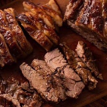 Fraldinha, Muito Macia E Saborosa. Corte Preserva a capa de gordura Original da Peça.  - Prato Completo Por 500gr a 550gr De Fraldinha Superior Angus E Acompanhamento Completo A Sua Escolha (Arroz, Farofa, Molho A Campanha, Batata Palito )