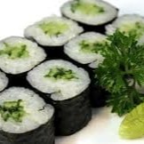 Arroz, alga e pepino japones - Kapamaki - 10 unidades    ----------tags------------- Sushi/japa/culinária japonesa/sushi em casa / promoções/makimonos/Philadelphia/filadélfia/hot filadélfia/ hot Philadelphia/sunomono/entre grátis/combinados/Carpaccio/cevite/sashimi de salmão/sushi por 1 real / promoção de hot/temaki/yakissoba