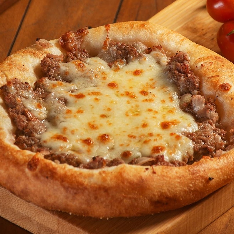 Carne com queijo mussarela