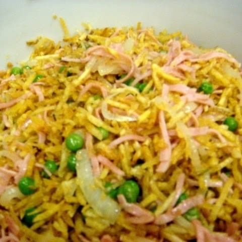 Hervilha ,batata palha ,cebola e presunto