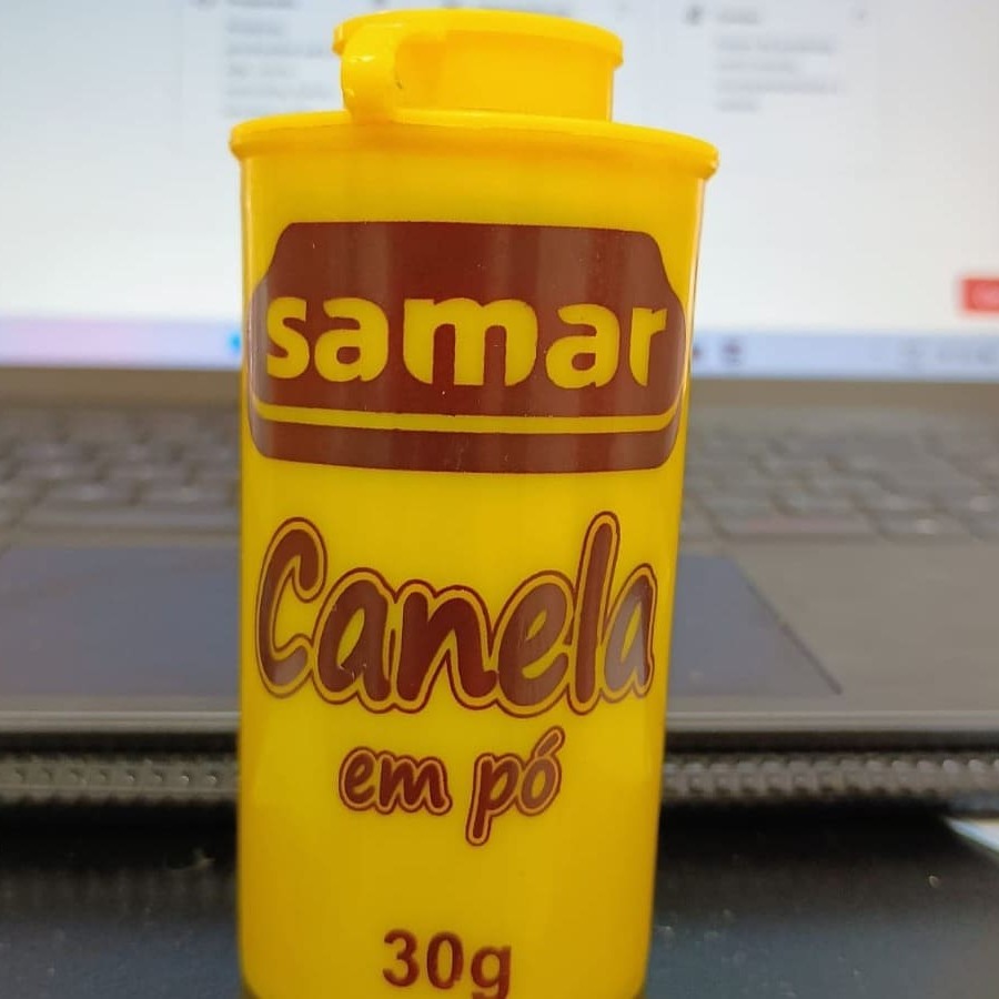 Não contém glúten . Canela em pó