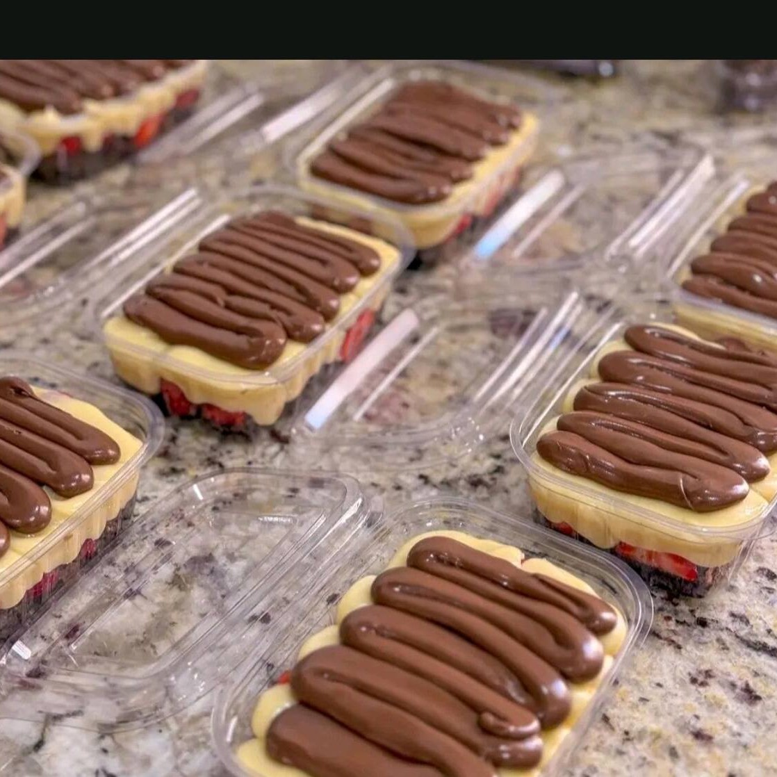 Brownie morangos picados , Ninho e Nutella