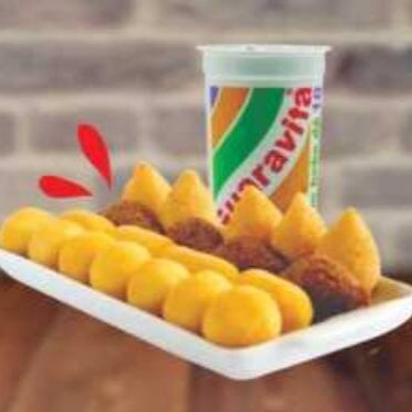 É 1  guarana natural ( A marca podendo variar)