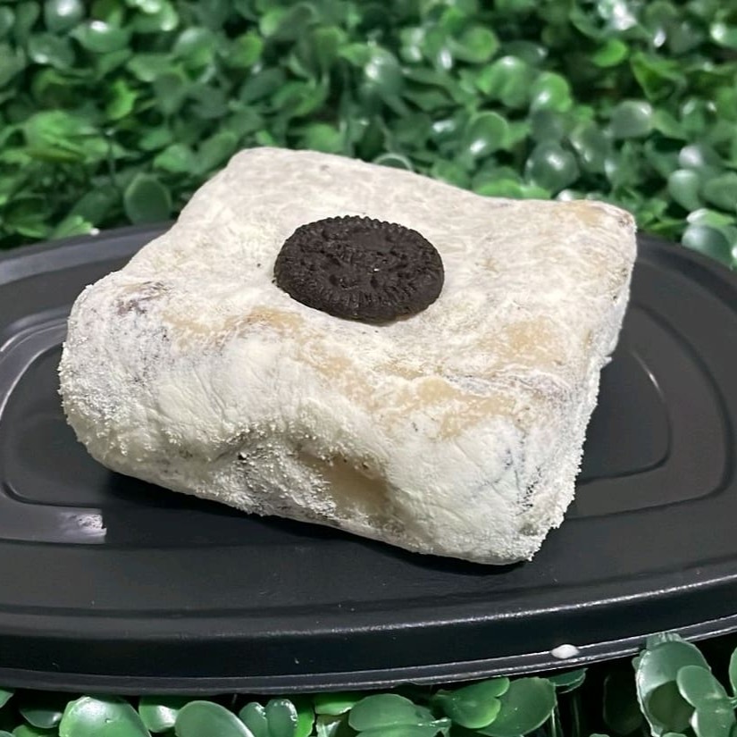 Brigadeiro de Ninho com biscoito Oreo e pouca Nutella