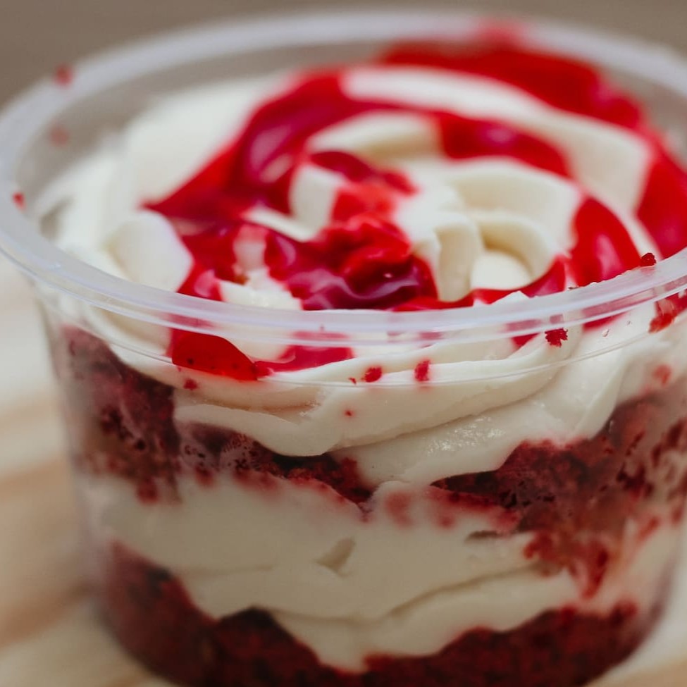 Leve três bolos de pote top, com um belo de um desconto.  Cada bolo de pote tem 250ml