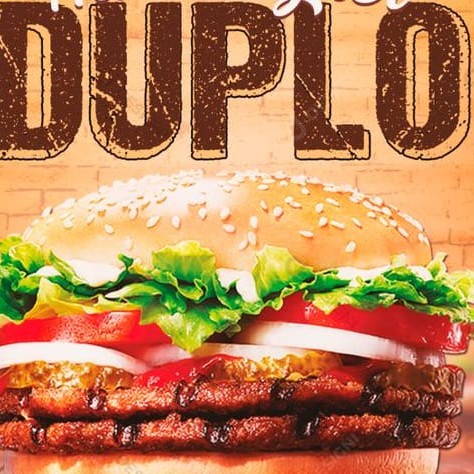 Tradicional - 2 Super X-Burger / Pão Gergelim - 3 Carnes bovina - Queijo Mussarela - Presunto - Calabresa - Bacon - Alface - Tomate - Maionese - Ketchup + Batata Fritas.