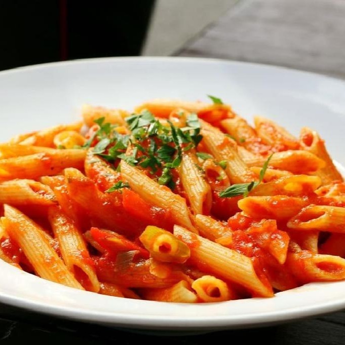 Escolha seu Macarrão: Spaghetti, Penne, Talharim e Fettuccine Tamanhos  500g e 800g à Partir de R$25,90