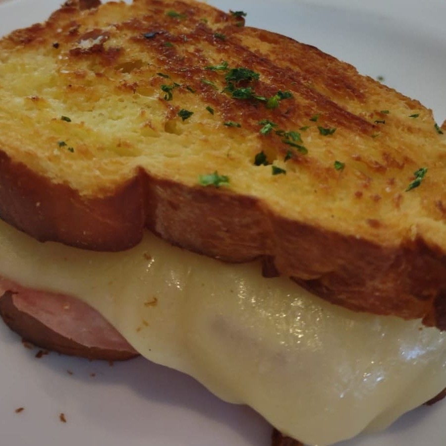 Misto quente no brioche