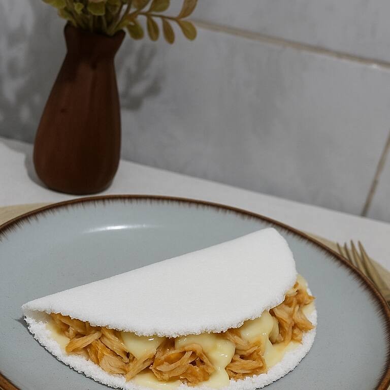 Tapioca de  Frango, Muçarela e Orégano