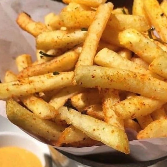 Batata frita fininha 7mm ,sequinha e crocante !!!