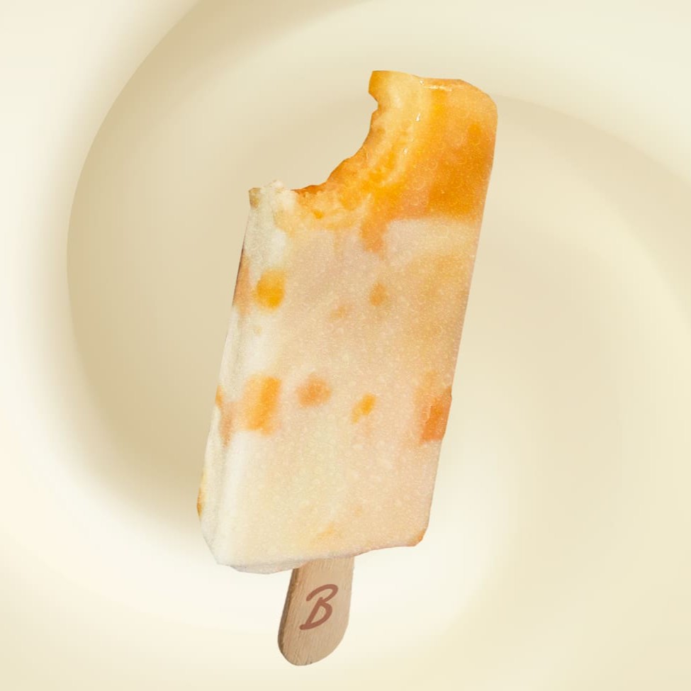 Já imaginou a cremosidade do coco ao leite com a infrutescência tropical do abacaxi? Se imaginou, agora é hora de experimentar! Uma explosão de sabores!  Paleta de coco com mesclas de abacaxi.  Porção de 115g (1 unidade). Alérgicos: contém leite, contém lactose. Por ser uma linha de produção compartilhada, contém glúten.