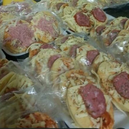 Molho de pizza mussarela e calabresa e orégano