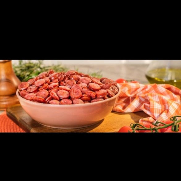 Arroz feijão farofa e uma guarnição a sua escolha